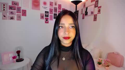 Snapshot of iamroxanne chatting on 2, 2, 2026 Camila online show from 2, 2, 2026