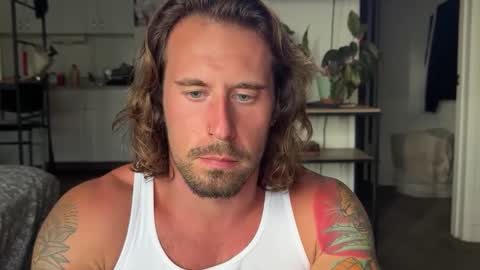 Iamtarzan91 online show from 6, 10, 2025