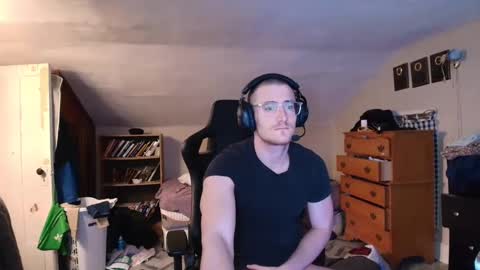 iamtommyparker online show from 23, 2, 2025