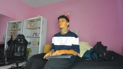 IAN CASTILLO online show from 29, 11, 2025