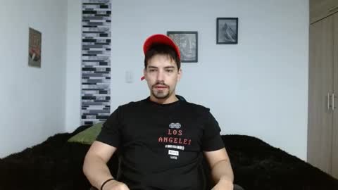 Snapshot of ian_davis chatting on 4, 12, 2025 Ian Davis online show from 4, 12, 2025