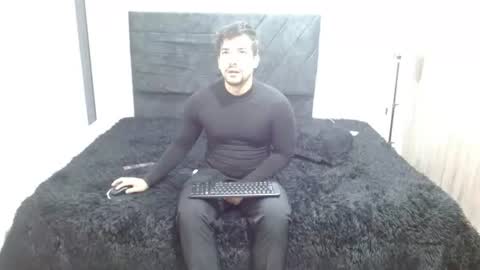Ian Davis online show from 19, 7, 2026