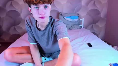 Snapshot of ian_flor chatting on 3, 12, 2025 Ian Flor online show from 3, 12, 2025