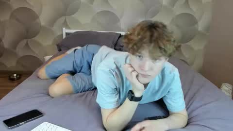 Snapshot of ian_flor chatting on 16, 1, 2026 Ian Flor online show from 16, 1, 2026