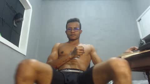 ian_tuner online show from 31, 12, 2024