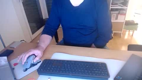 iandy12 online show from 25, 11, 2025