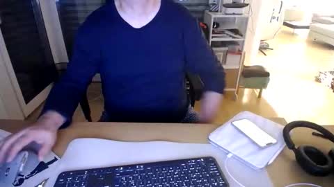 iandy12 online show from 6, 4, 2026