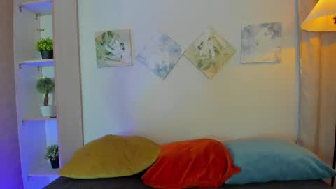 Snapshot of iangel_ chatting on 3, 12, 2025 ian online show from 3, 12, 2025