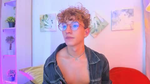 Snapshot of iangel_ chatting on 17, 1, 2026 ian online show from 17, 1, 2026