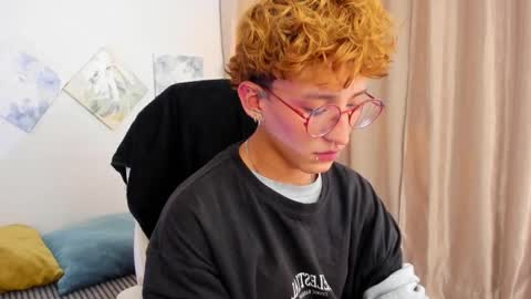 Snapshot of iangel_ chatting on 3, 2, 2026 ian online show from 3, 2, 2026