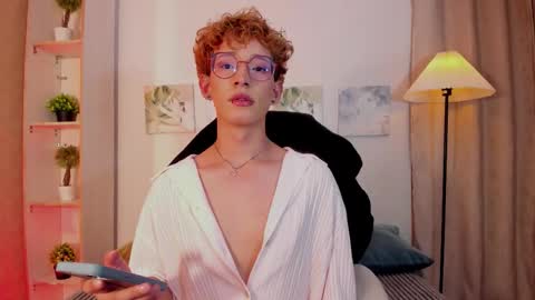 Snapshot of iangel_ chatting on 12, 2, 2026 ian online show from 12, 2, 2026