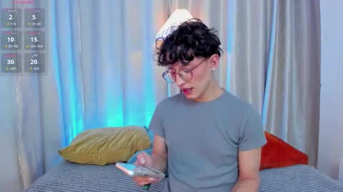 Snapshot of iangel_ chatting on 10, 3, 2026 ian online show from 10, 3, 2026