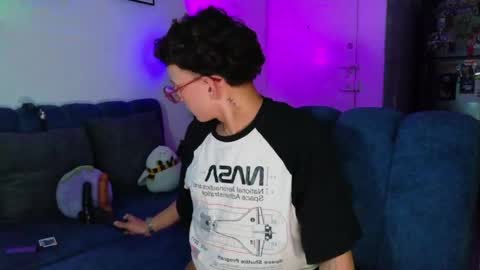 Snapshot of iangel_ chatting on 16, 4, 2026 ian online show from 16, 4, 2026