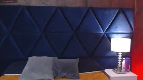 Snapshot of ianlark chatting on 10, 3, 2026 Ian Lark online show from 10, 3, 2026