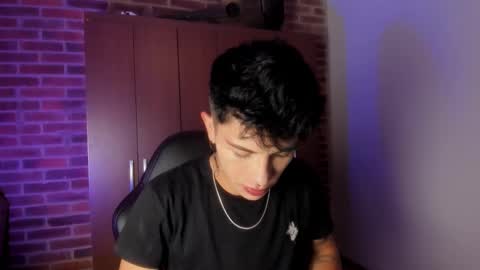 Snapshot of ianwayne_ chatting on 24, 11, 2025 Andrew online show from 24, 11, 2025