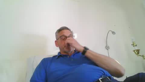 icanhelpu43 online show from 15, 1, 2025