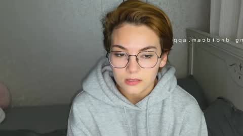 Ksenia online show from 1, 10, 2025