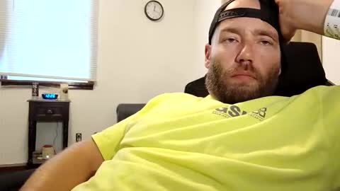 Snapshot of icyfucktoy chatting on 18, 5, 2026 icyfucktoy online show from 18, 5, 2026