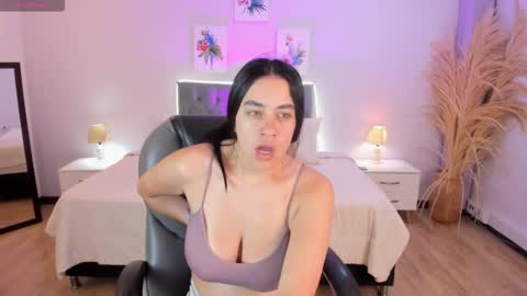 Icy online show from 18, 2, 2026