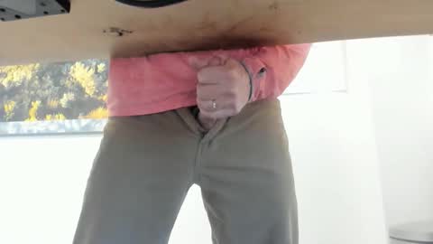 idfunguy2023 online show from 25, 11, 2025