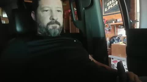 Hung office Stud online show from 3, 2, 2025