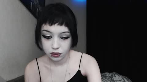 Snapshot of iiiiiiis chatting on 18, 11, 2025 iiiiiiis online show from 18, 11, 2025