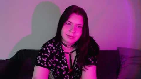 Vella online show from 15, 9, 2025