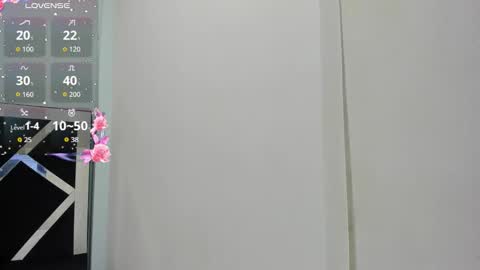 Isabella online show from 14, 10, 2025