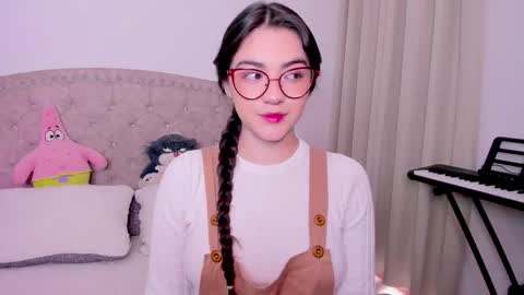 Snapshot of iki_mei chatting on 25, 9, 2025 Maria online show from 25, 9, 2025