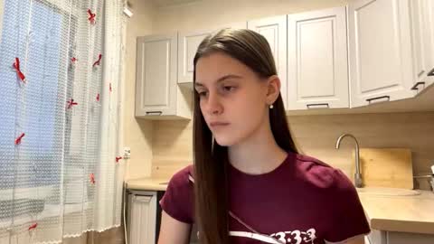 Sophie online show from 10, 3, 2026