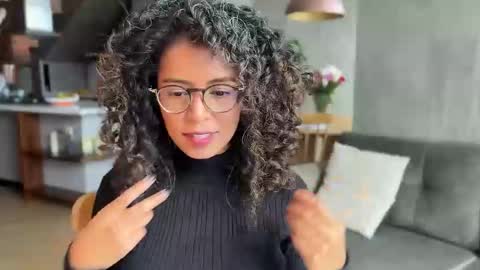 Kloe online show from 19, 2, 2025