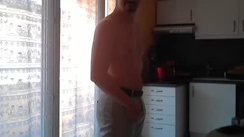 Snapshot of ilovecuteguy79 chatting on 5, 4, 2026 ilovecuteguy79 online show from 5, 4, 2026