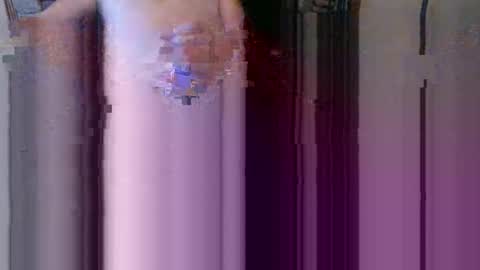 Snapshot of ilovelittletitties chatting on 28, 9, 2025 ilovelittletitties online show from 28, 9, 2025