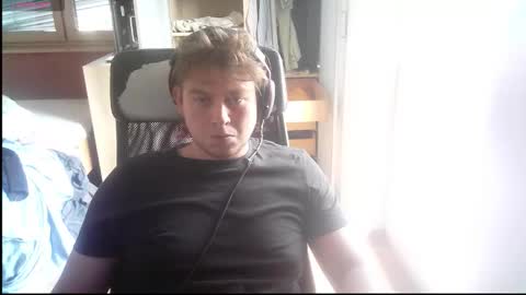 Snapshot of iloveyoutoo2000 chatting on 12, 9, 2025 iloveyoutoo2000 online show from 12, 9, 2025