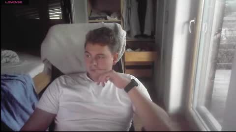 Snapshot of iloveyoutoo2000 chatting on 30, 9, 2025 iloveyoutoo2000 online show from 30, 9, 2025