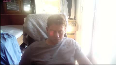 Snapshot of iloveyoutoo2000 chatting on 3, 10, 2025 iloveyoutoo2000 online show from 3, 10, 2025