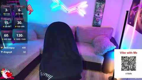 Snapshot of ilyafriend chatting on 18, 2, 2025 Ilya online show from 18, 2, 2025