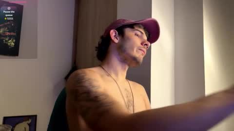 Snapshot of ilytheo chatting on 28, 9, 2025 Theo --- OnlyFans stxrcorx online show from 28, 9, 2025