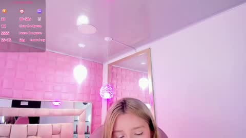 Snapshot of im__angelica chatting on 17, 9, 2025 Ange online show from 17, 9, 2025