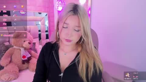 Snapshot of im__angelica chatting on 6, 10, 2025 Ange online show from 6, 10, 2025