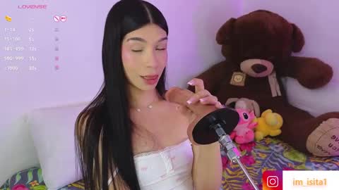 Isa Vasquez  online show from 5, 5, 2026