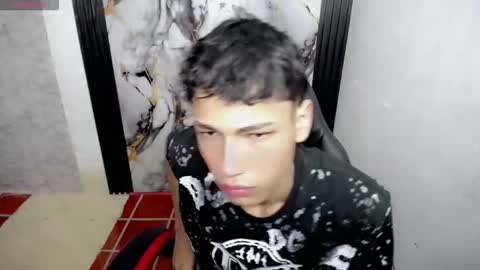 im_david01 online show from 3, 12, 2025