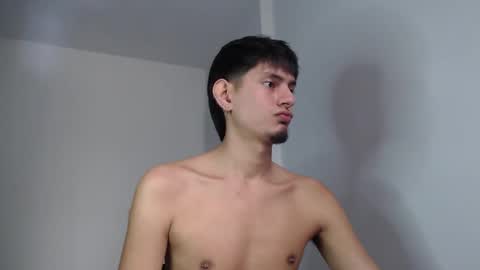 Snapshot of im_davo23 chatting on 24, 11, 2025 Davo online show from 24, 11, 2025