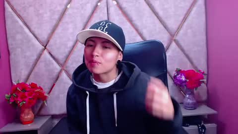 Snapshot of im_mathias chatting on 1, 2, 2025 mathias online show from 1, 2, 2025