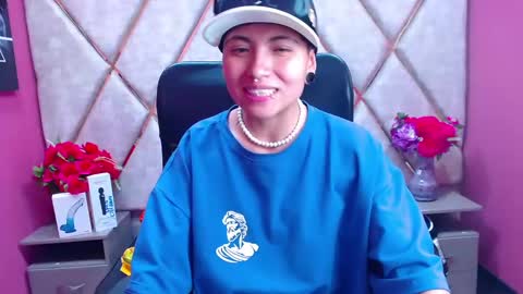 Snapshot of im_mathias chatting on 4, 2, 2025 mathias online show from 4, 2, 2025