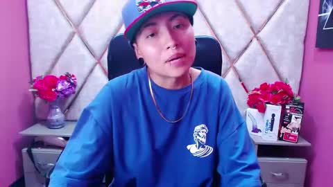 Snapshot of im_mathias chatting on 18, 2, 2025 mathias online show from 18, 2, 2025