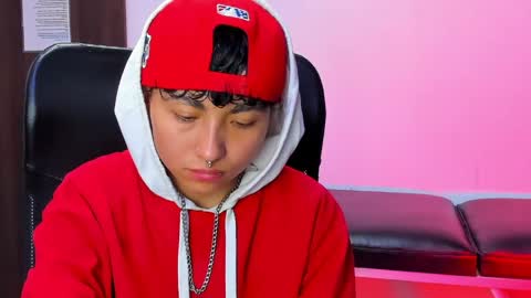 Snapshot of im_mathias chatting on 28, 2, 2026 mathias online show from 28, 2, 2026