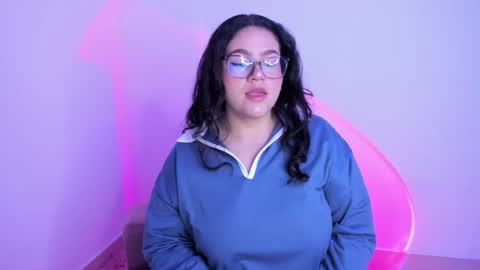 mei mei uwu online show from 21, 9, 2025