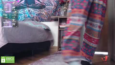 Cutie pie online show from 13, 2, 2025