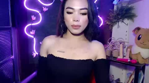 Snapshot of im_urlovergirlxxx chatting on 7, 11, 2025 Hii love online show from 7, 11, 2025